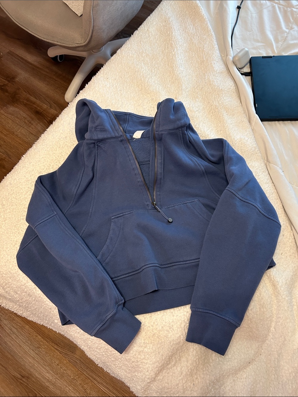 Lululemon Scuba Half Zip With Hood